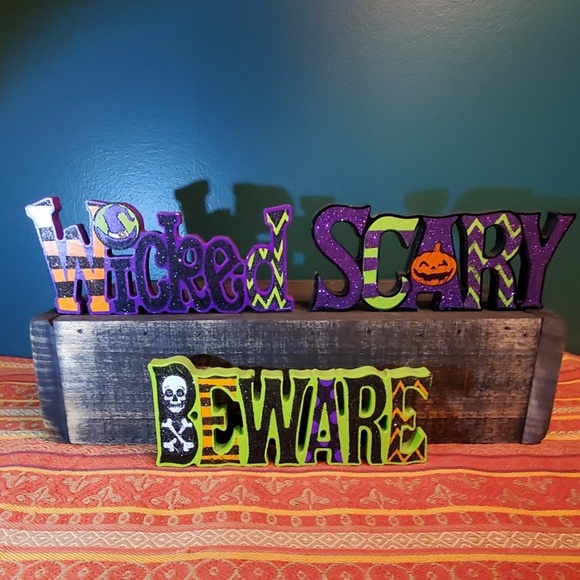 Other - Last Chance! Glittery SPOOKY Halloween set of 3